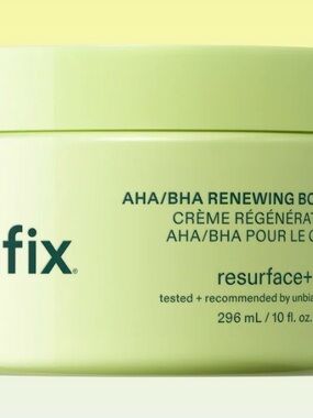 Skinfix AHA/BHA Renewing Body Cream - Light Green